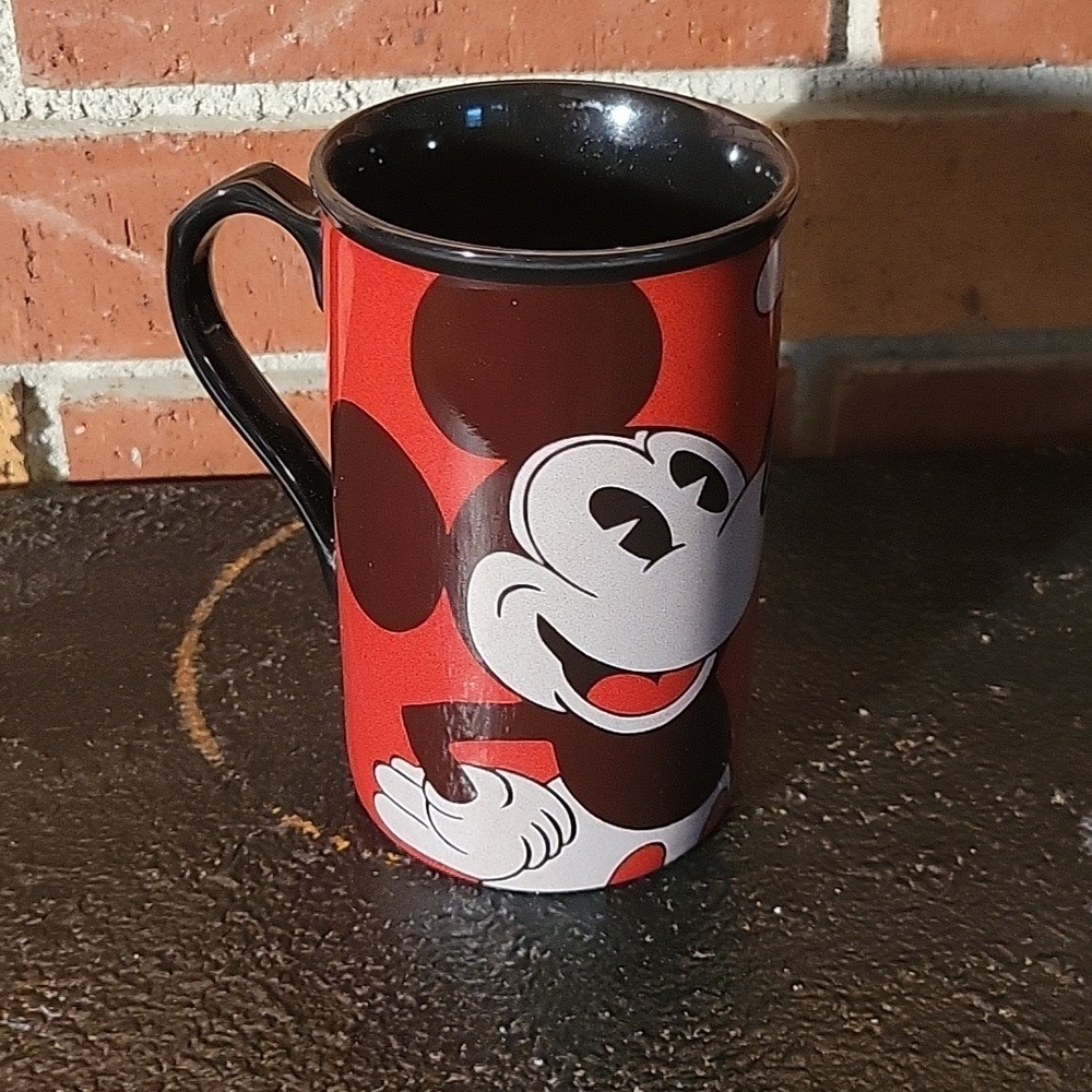 Walt Disney World Mickey Mouse He Talks He Sings He Dances Tall Mug 5.5"